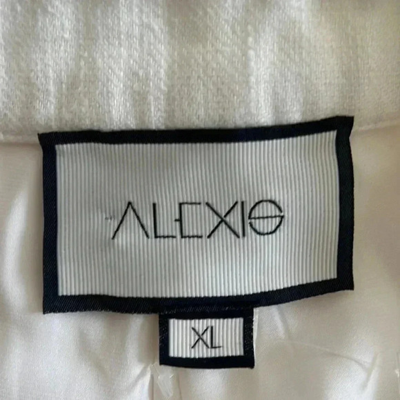 ALEXIS ivory Lenin shorts size XL - Picture 3 of 5